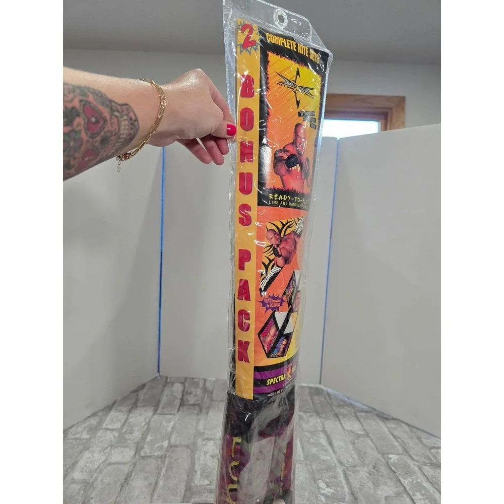 Vtg 90s WCW Marvel Spectra Star Pop Box  Kite 29